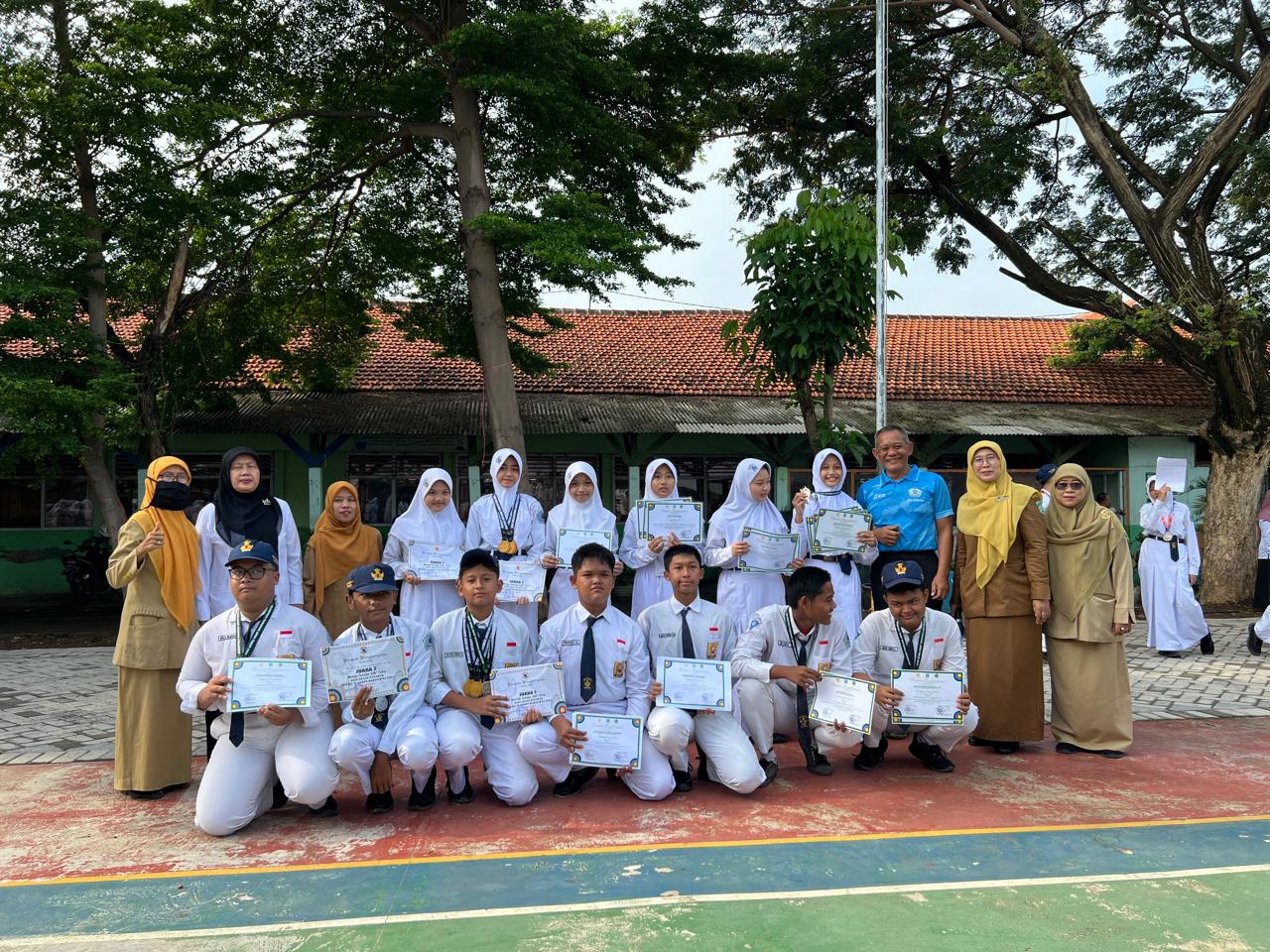 Prestasi Gemilang : Tim Panahan Raih Juara dalam Kejuaraan Piala DANKOMAR untuk Memperingati HUT KORPS MARINIR ke-79